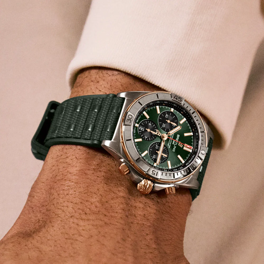 Chronomat B01 42 - Image 5